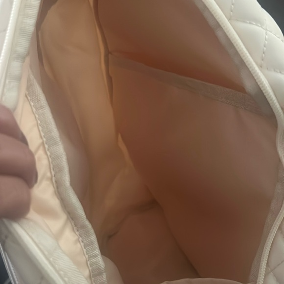 Gently used pickleball bag - Picture 5 of 5